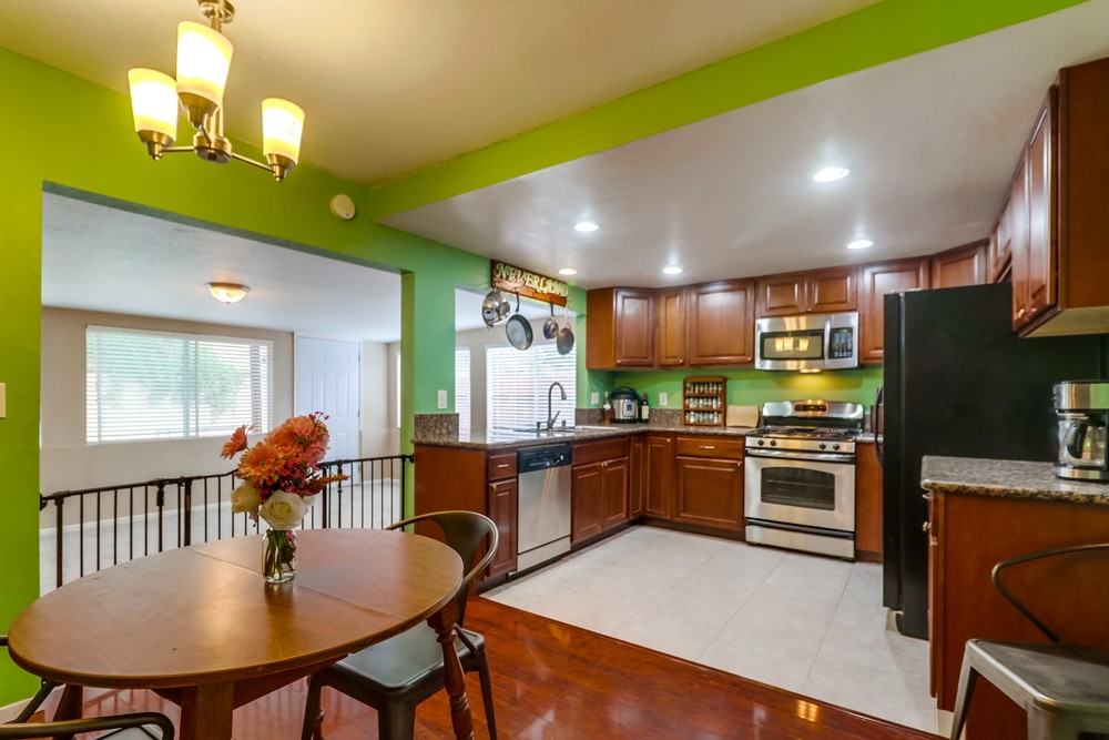 Virtual tour photo 16 of 32 for 1475 Shipley Ct