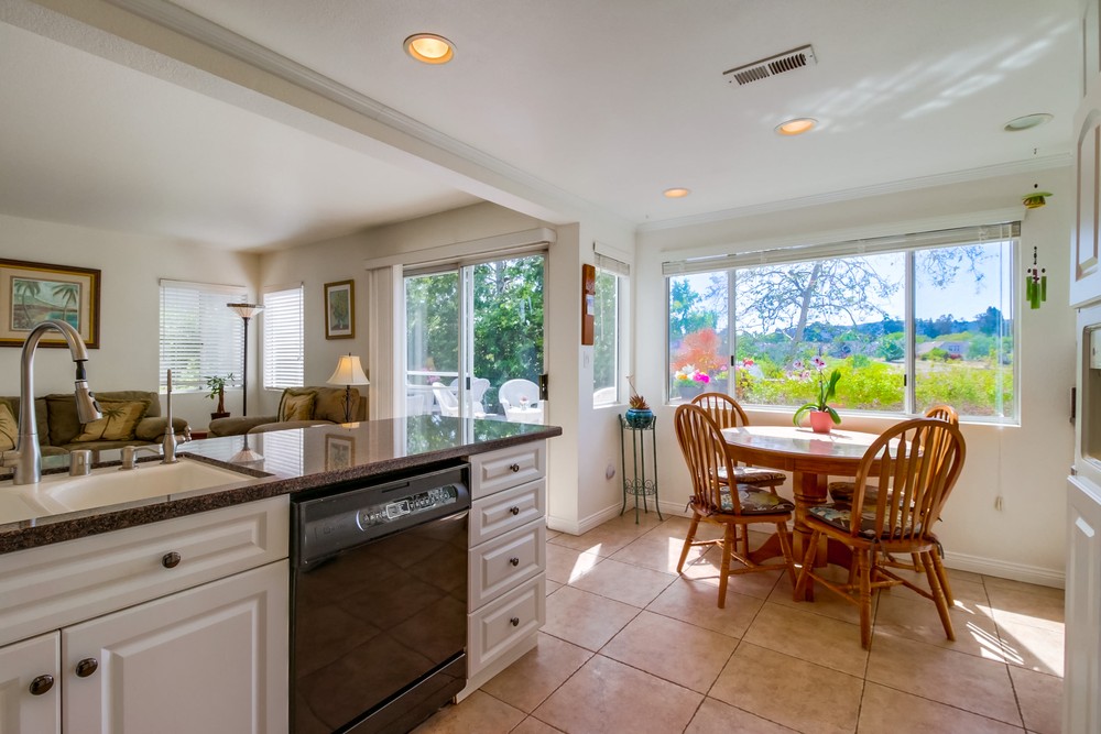 Virtual tour photo 21 of 51 for 14762 Carmel Ridge Rd