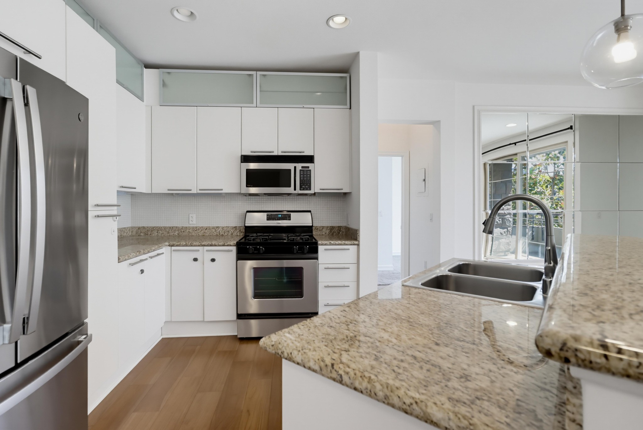 Virtual tour photo 8 of 42 for 1480 Broadway