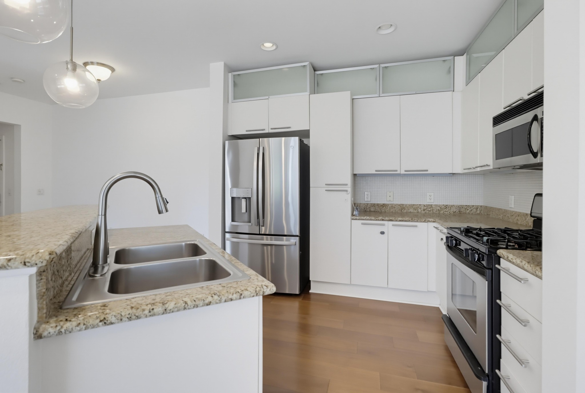 Virtual tour photo 11 of 42 for 1480 Broadway
