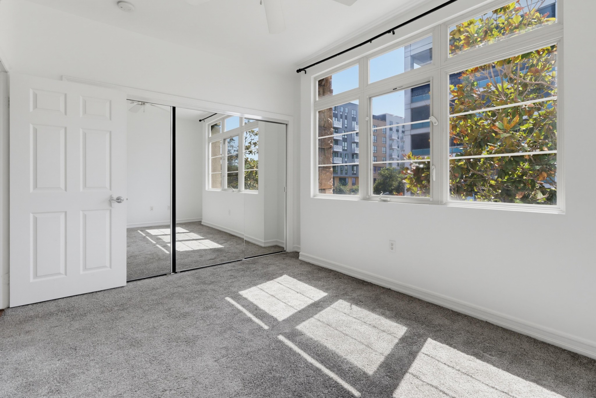 Virtual tour photo 22 of 42 for 1480 Broadway