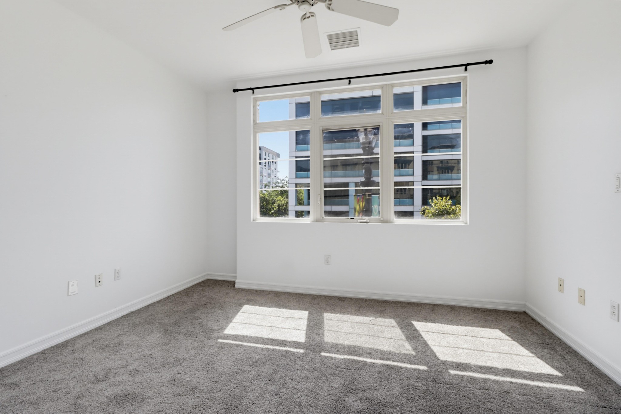 Virtual tour photo 28 of 42 for 1480 Broadway