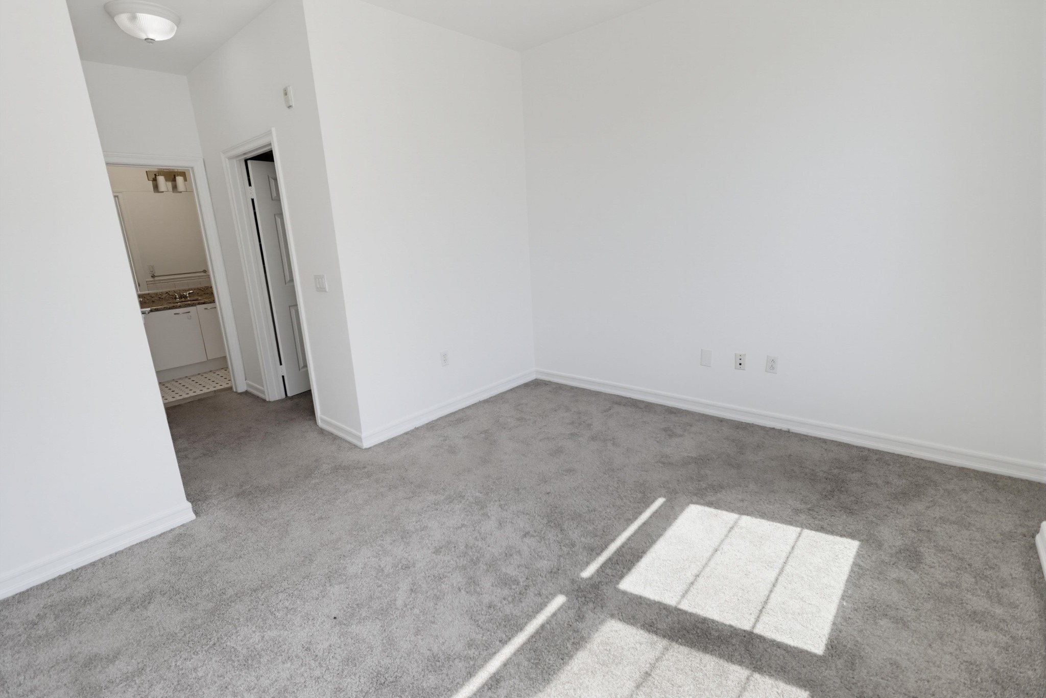 Virtual tour photo 31 of 42 for 1480 Broadway