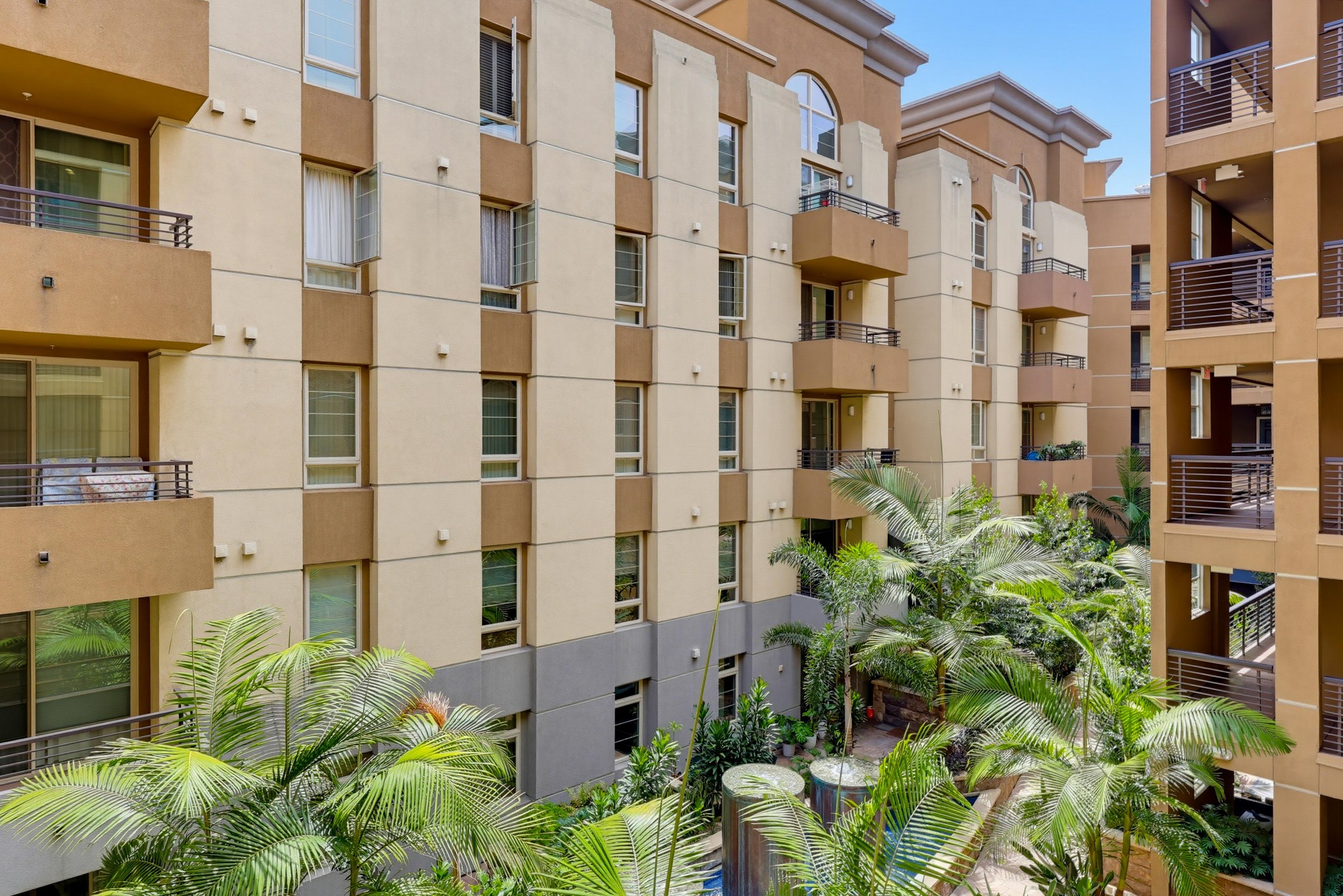 Virtual tour photo 12 of 50 for 1480 Broadway Unit 2420