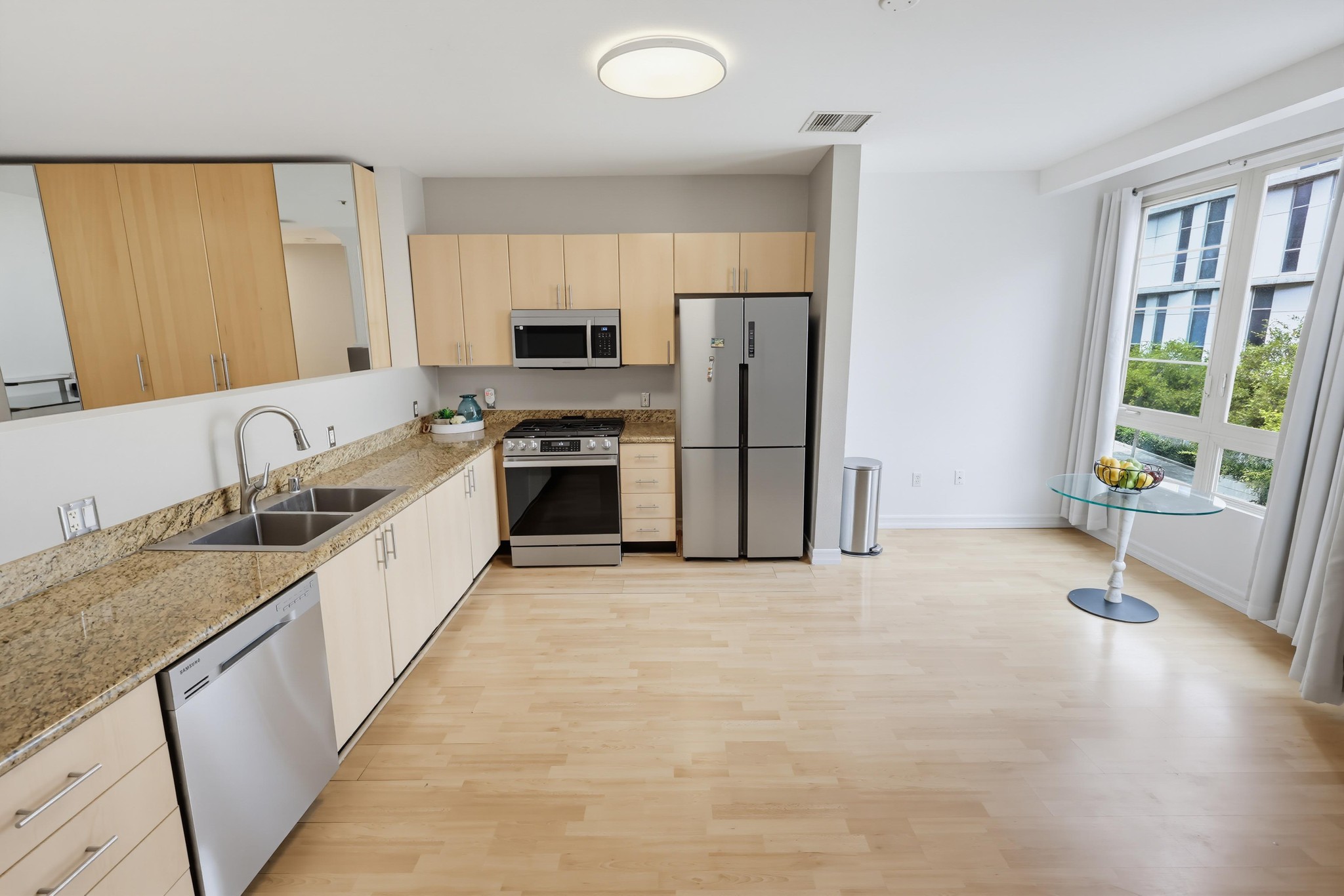 Virtual tour photo 22 of 50 for 1480 Broadway Unit 2420