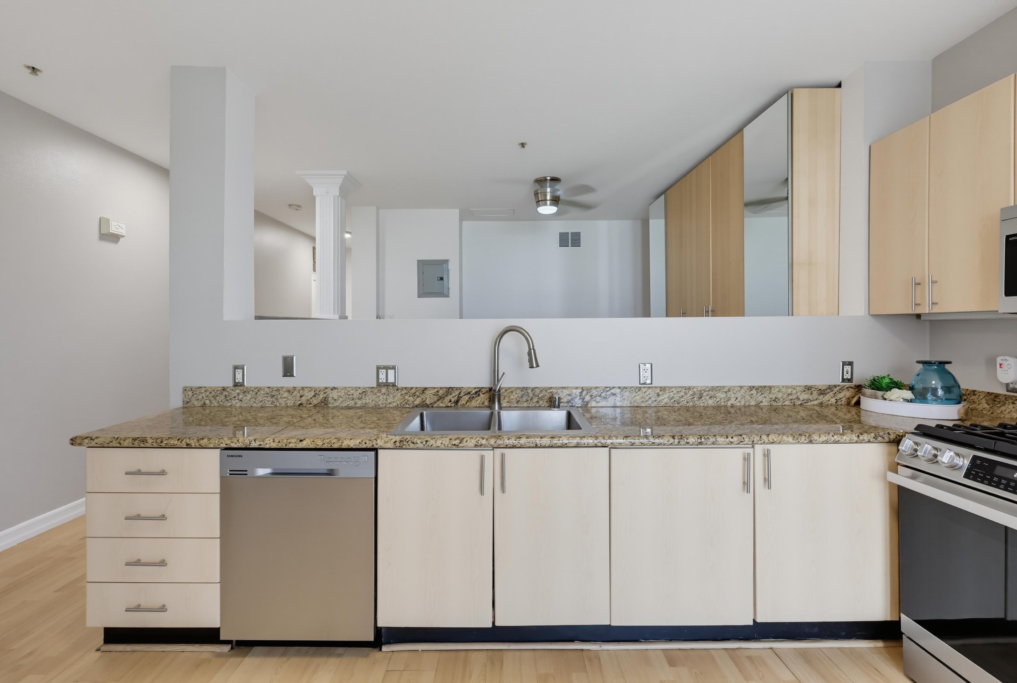 Virtual tour photo 34 of 50 for 1480 Broadway Unit 2420