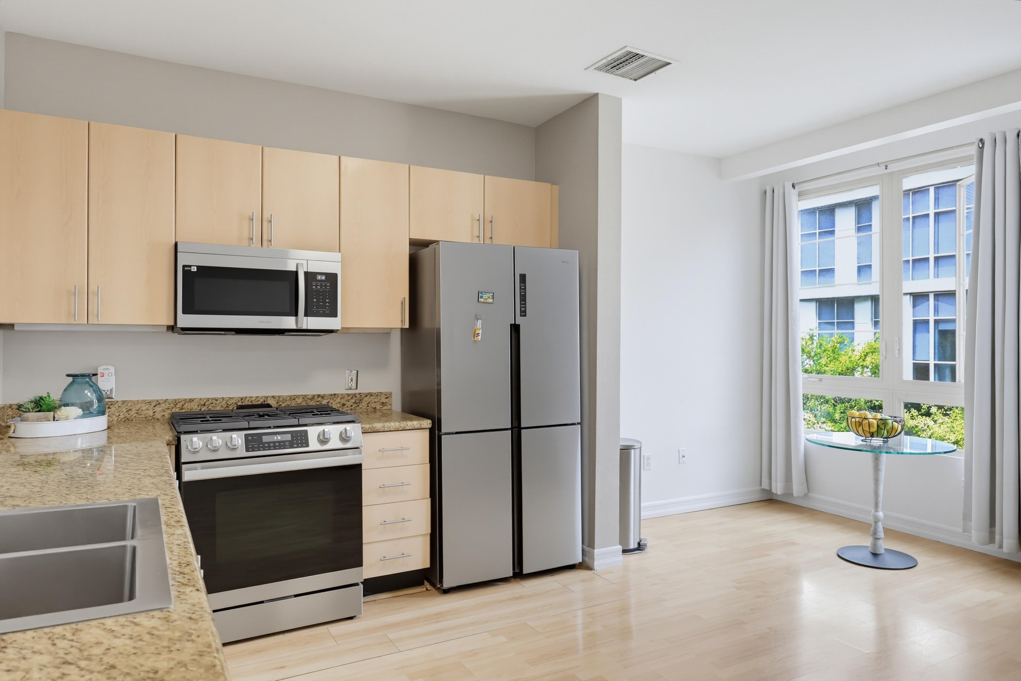 Virtual tour photo 36 of 50 for 1480 Broadway Unit 2420