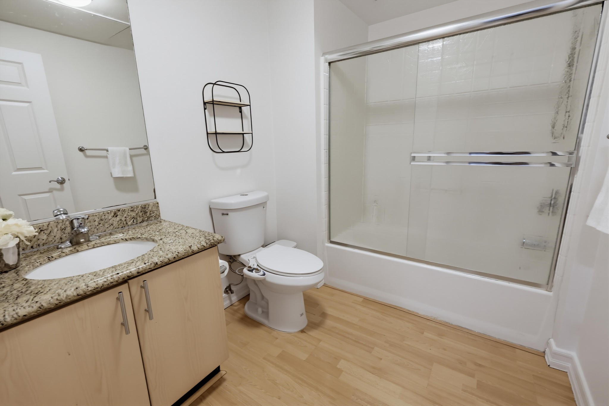 Virtual tour photo 39 of 50 for 1480 Broadway Unit 2420