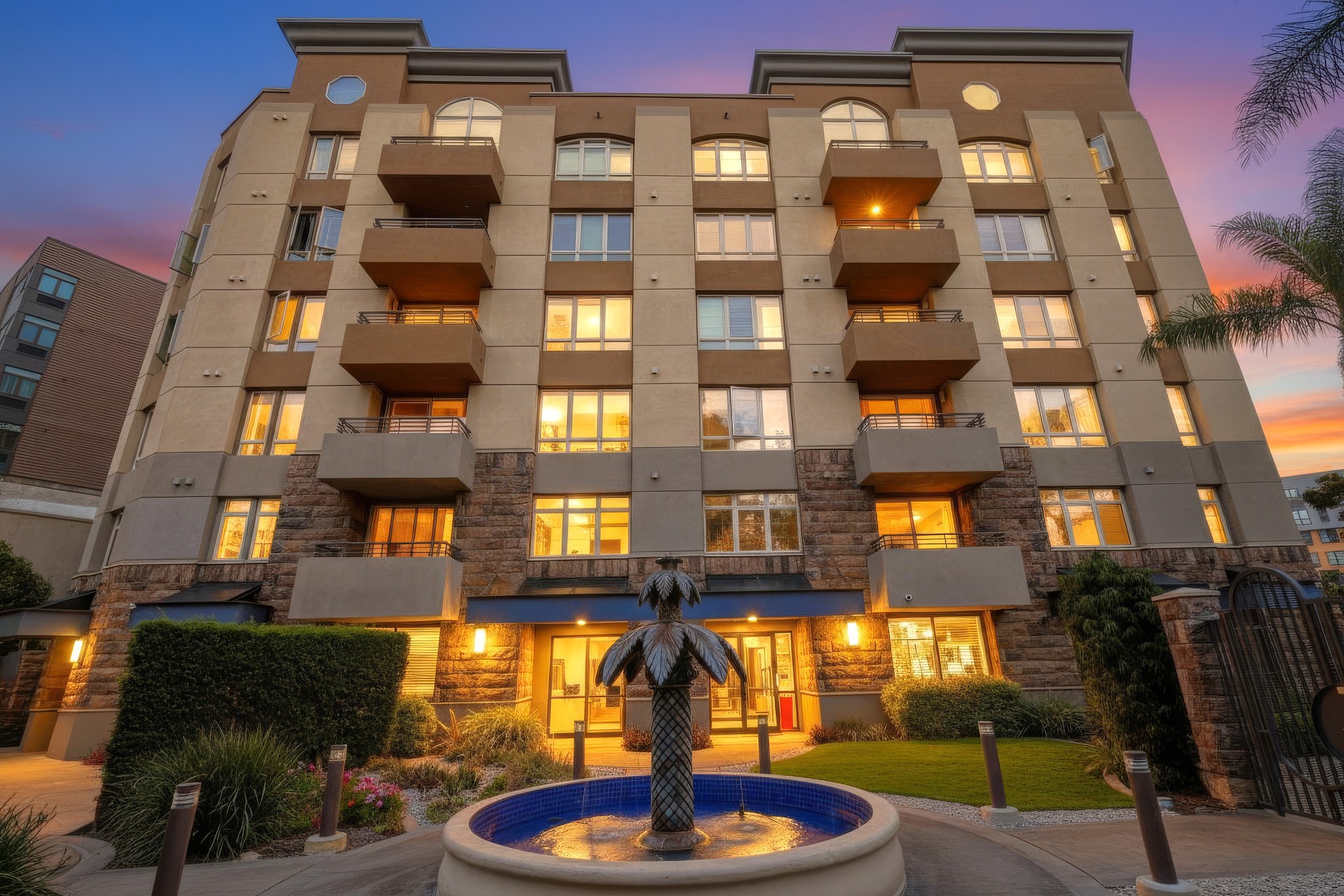 Virtual tour photo 50 of 50 for 1480 Broadway Unit 2420