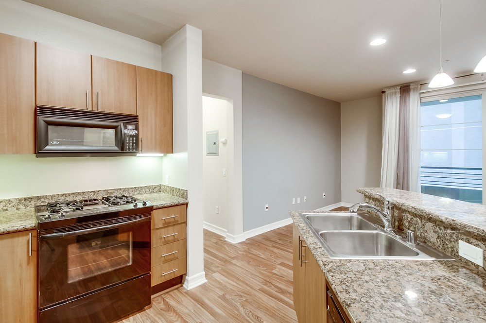 Virtual tour photo 20 of 59 for 1480 Broadway UNIT 2427