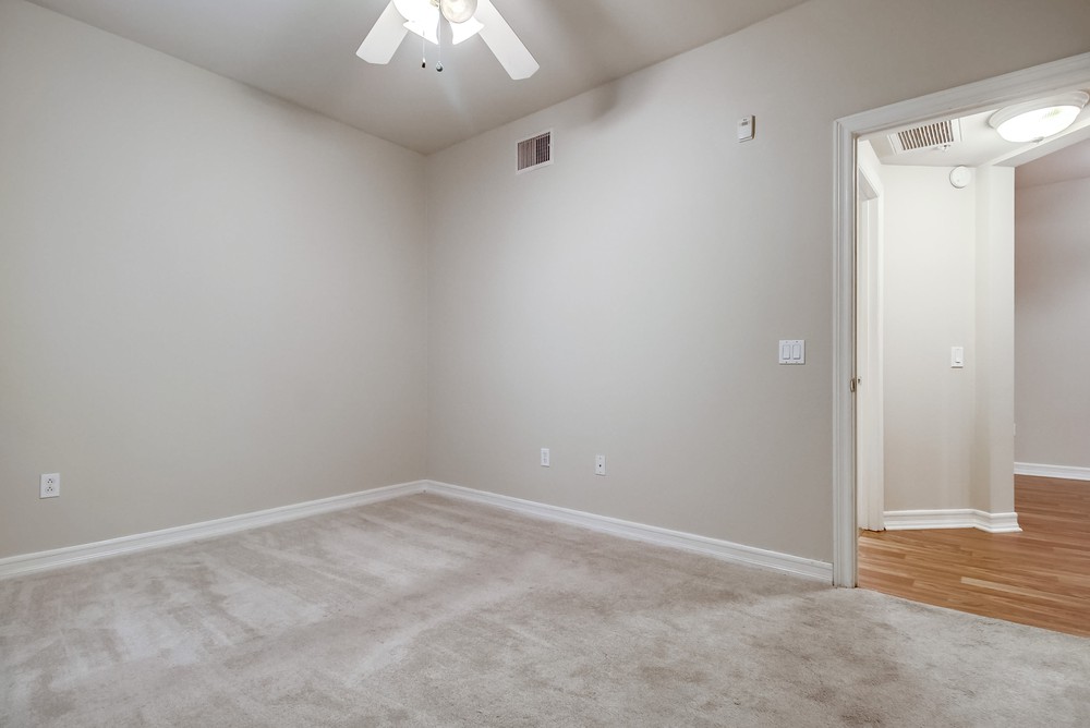 Virtual tour photo 35 of 59 for 1480 Broadway UNIT 2427