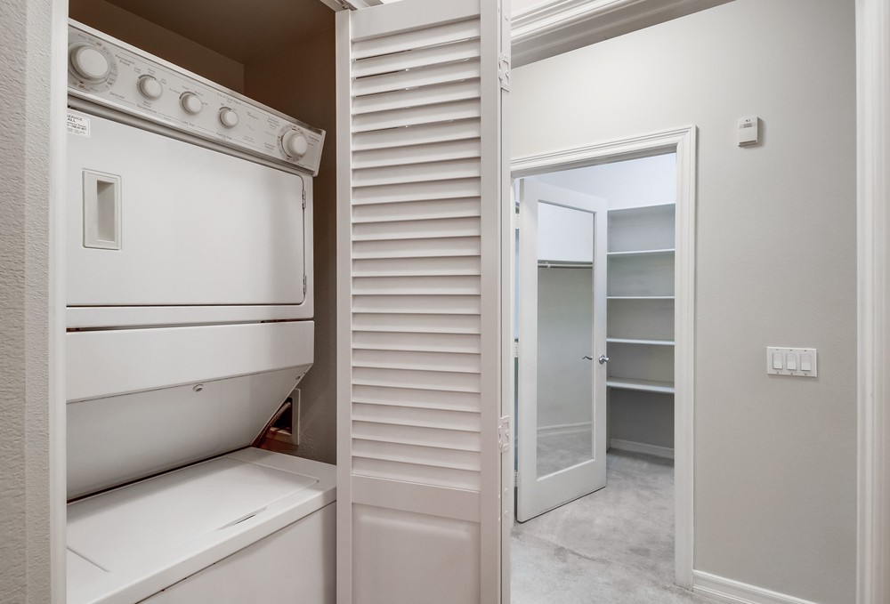 Virtual tour photo 40 of 59 for 1480 Broadway UNIT 2427