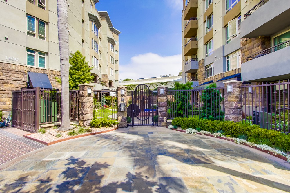 Virtual tour photo 50 of 59 for 1480 Broadway UNIT 2427