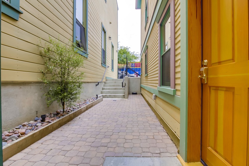 Virtual tour photo 7 of 52 for 1481 J St