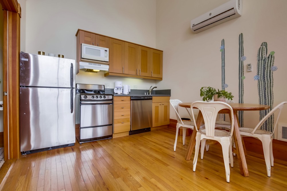 Virtual tour photo 16 of 52 for 1481 J St