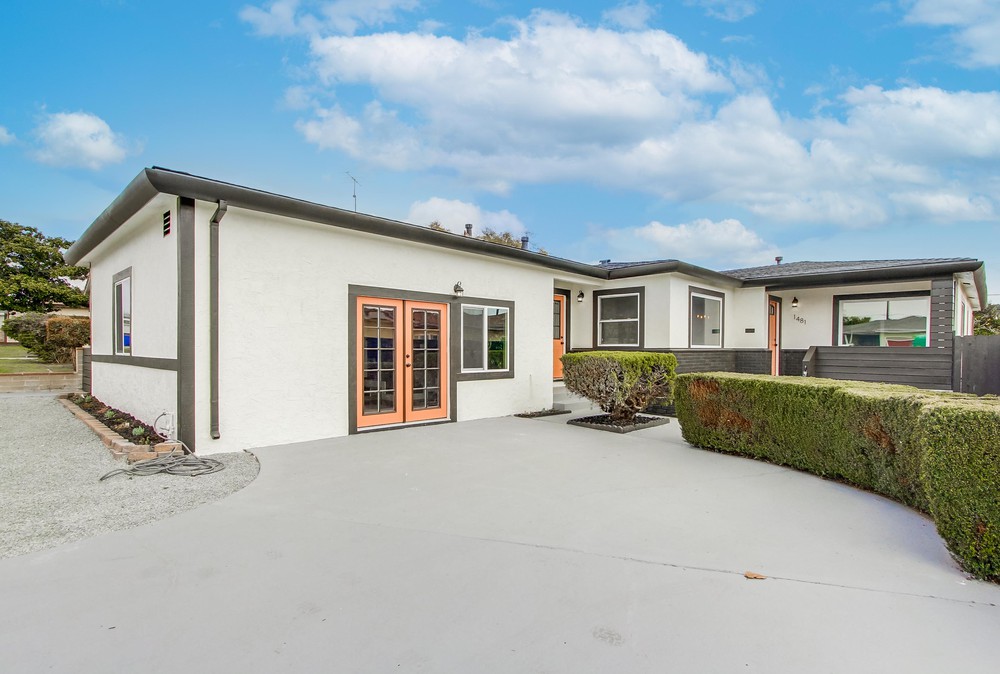 Virtual tour photo 3 of 59 for 1481 Mary Lou St