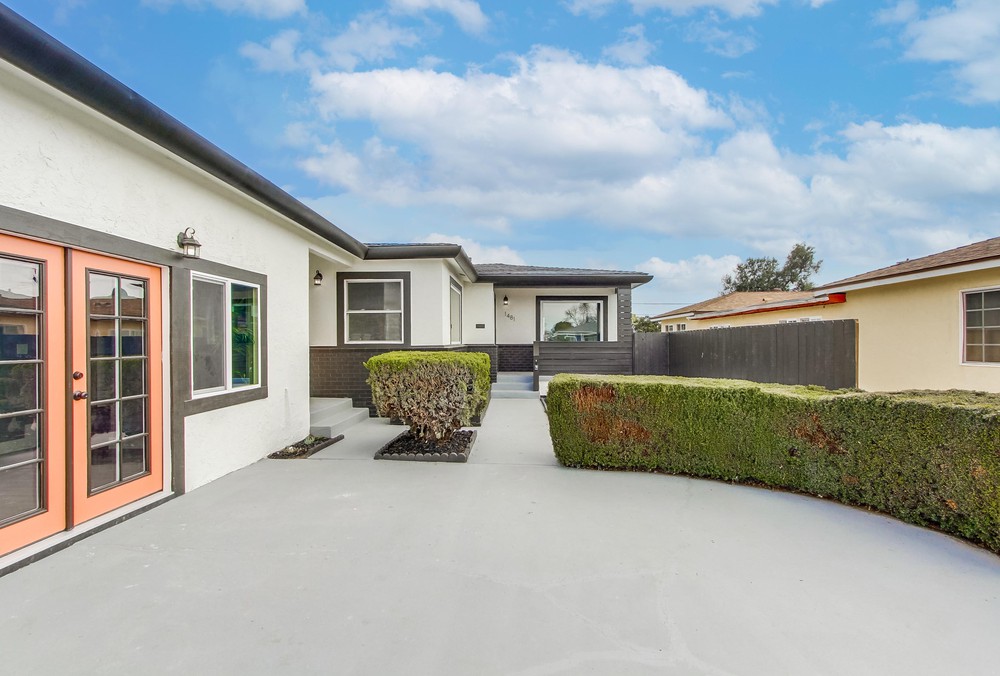 Virtual tour photo 4 of 59 for 1481 Mary Lou St