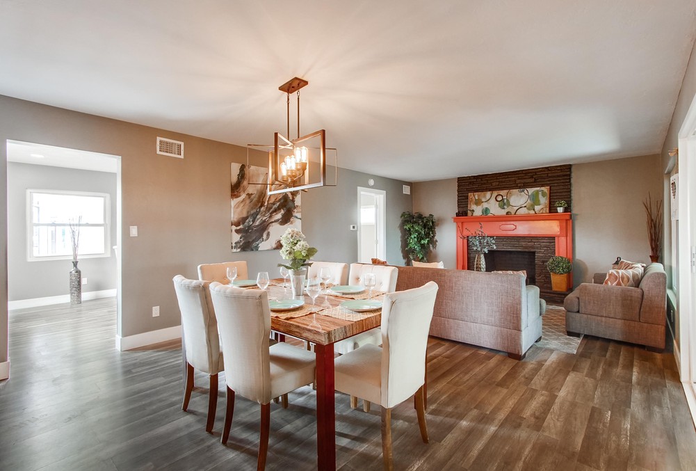 Virtual tour photo 10 of 59 for 1481 Mary Lou St