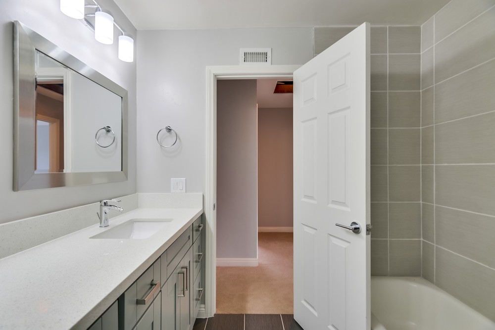 Virtual tour photo 65 of 75 for 14838 Priscilla St