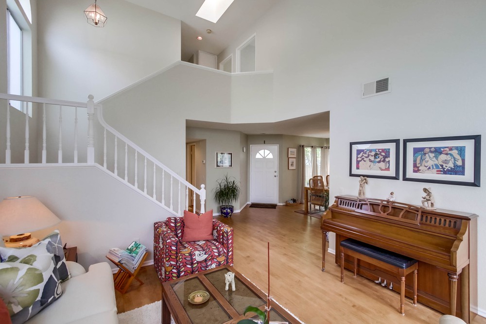 Virtual tour photo 9 of 42 for 14870 Fox Hunt Ln