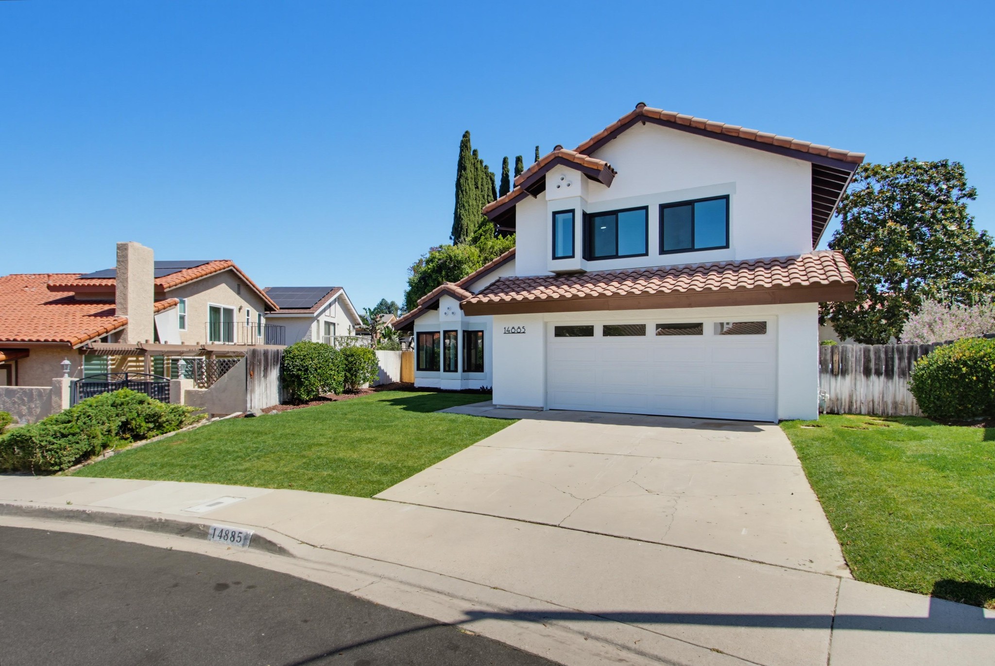 Virtual tour photo 4 of 77 for 14885 Priscilla St