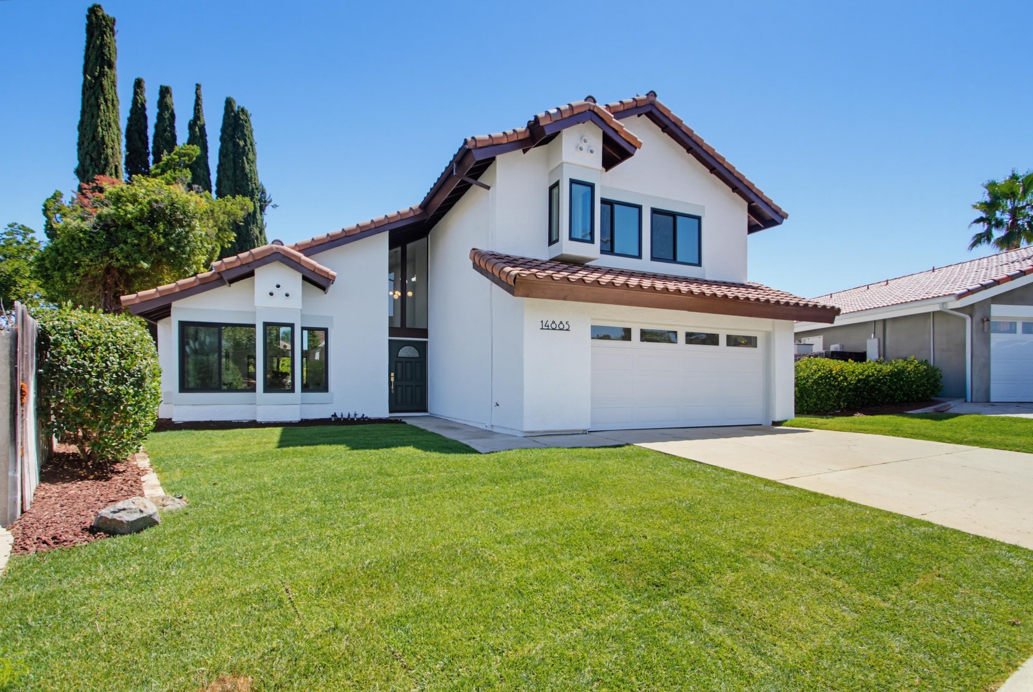 Virtual tour photo 5 of 77 for 14885 Priscilla St