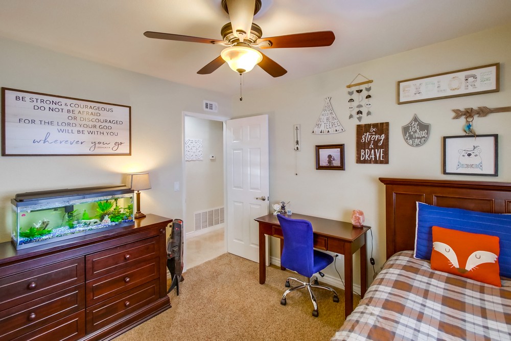 Virtual tour photo 24 of 33 for 14885 Waverly Downs Way