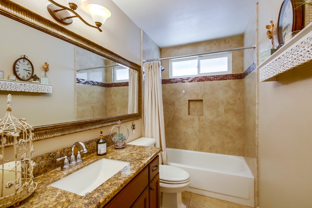 Virtual tour photo 25 of 33 for 14885 Waverly Downs Way