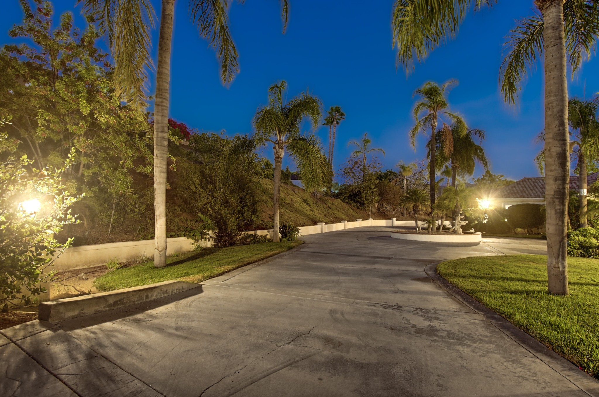 Virtual tour photo 3 of 151 for 14893 Huntington Gate Dr