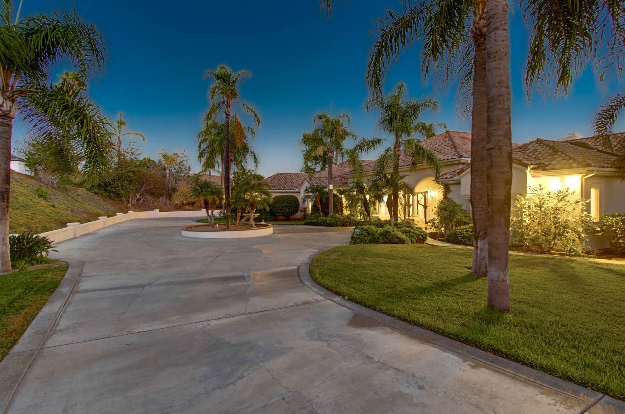 Virtual tour photo 4 of 151 for 14893 Huntington Gate Dr