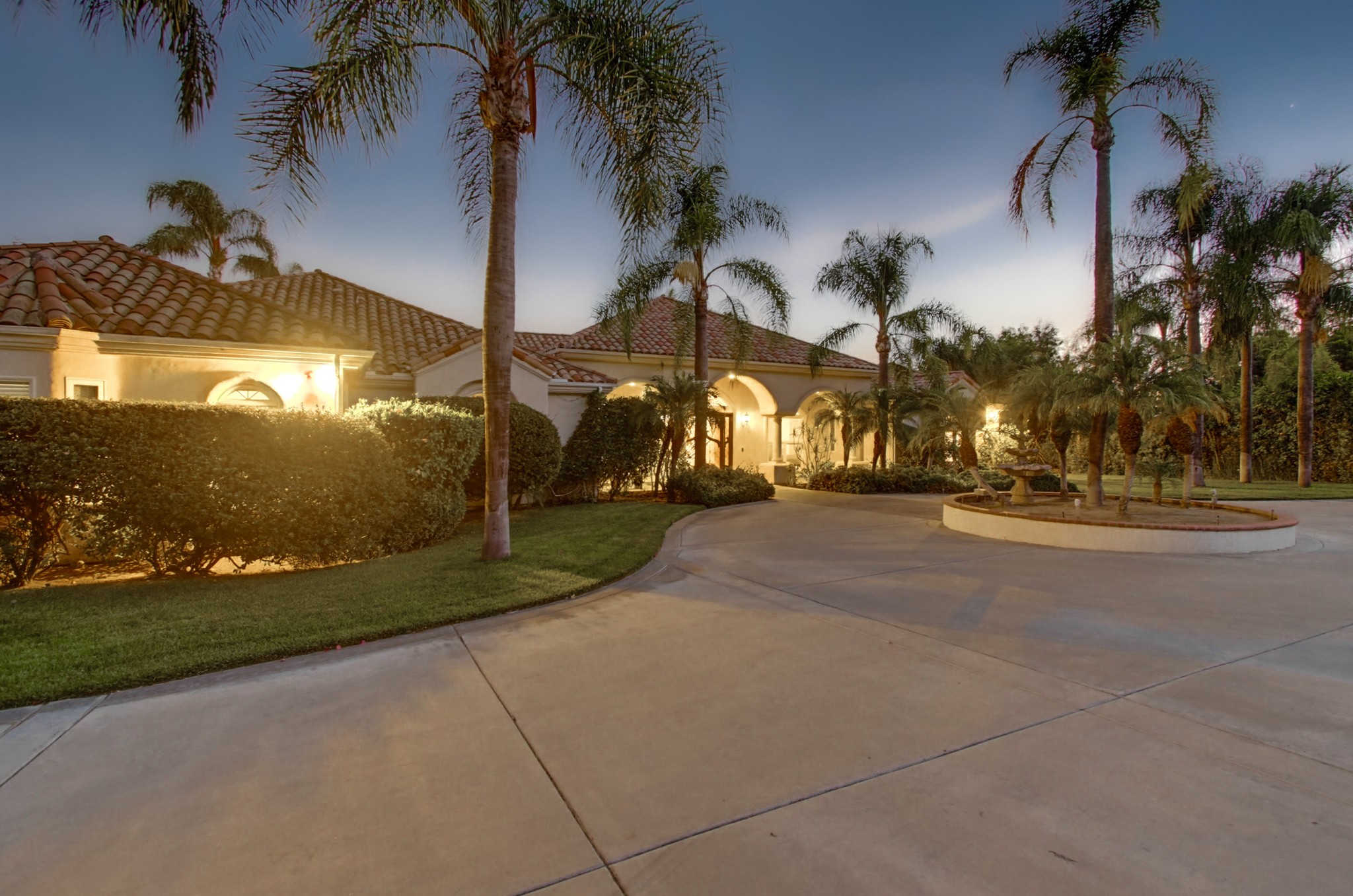 Virtual tour photo 6 of 151 for 14893 Huntington Gate Dr