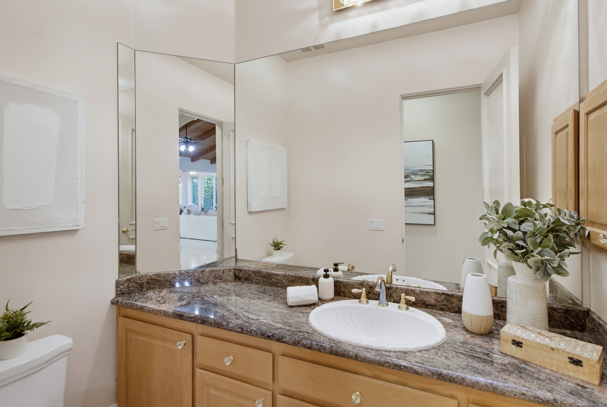 Virtual tour photo 54 of 151 for 14893 Huntington Gate Dr