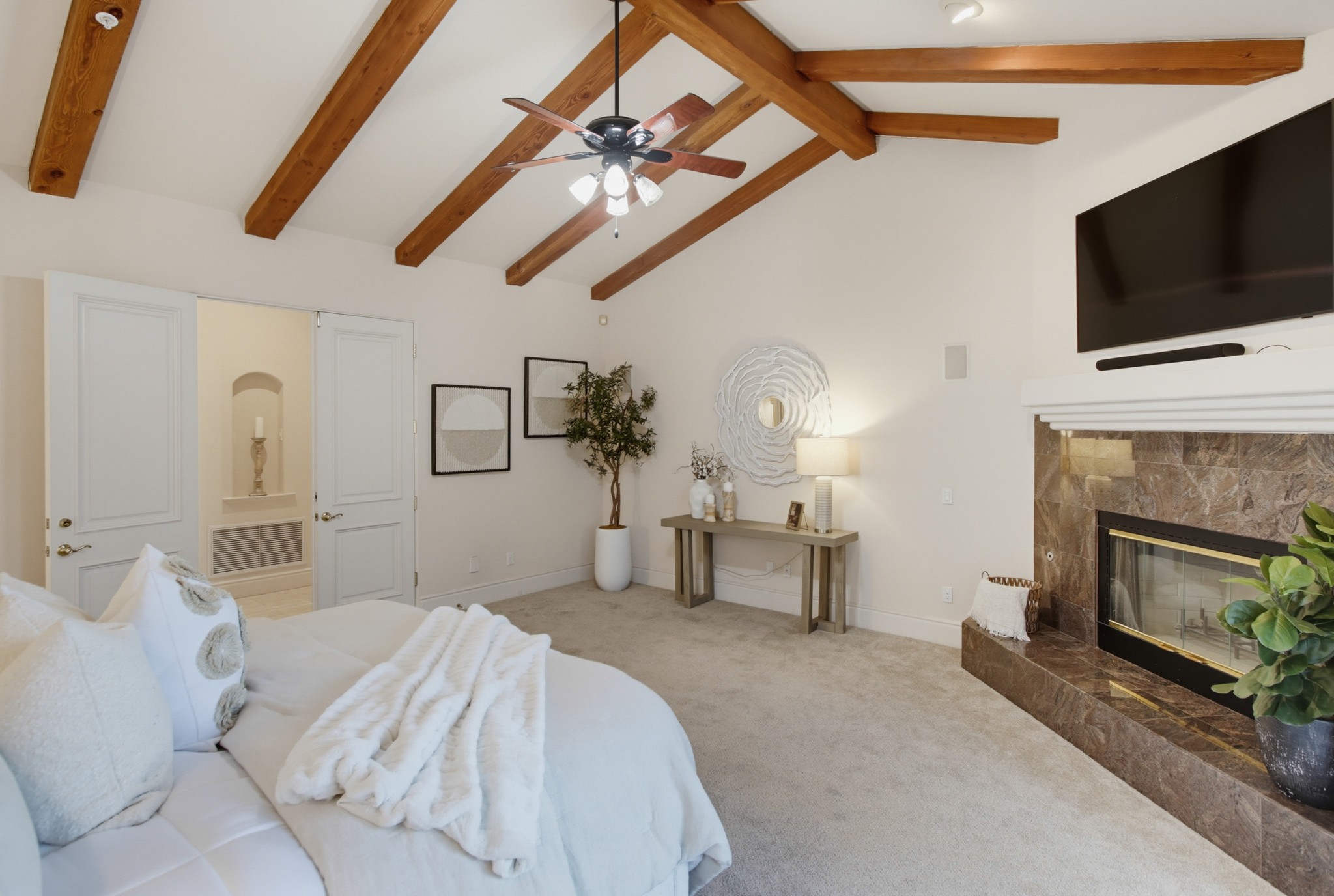 Virtual tour photo 62 of 151 for 14893 Huntington Gate Dr