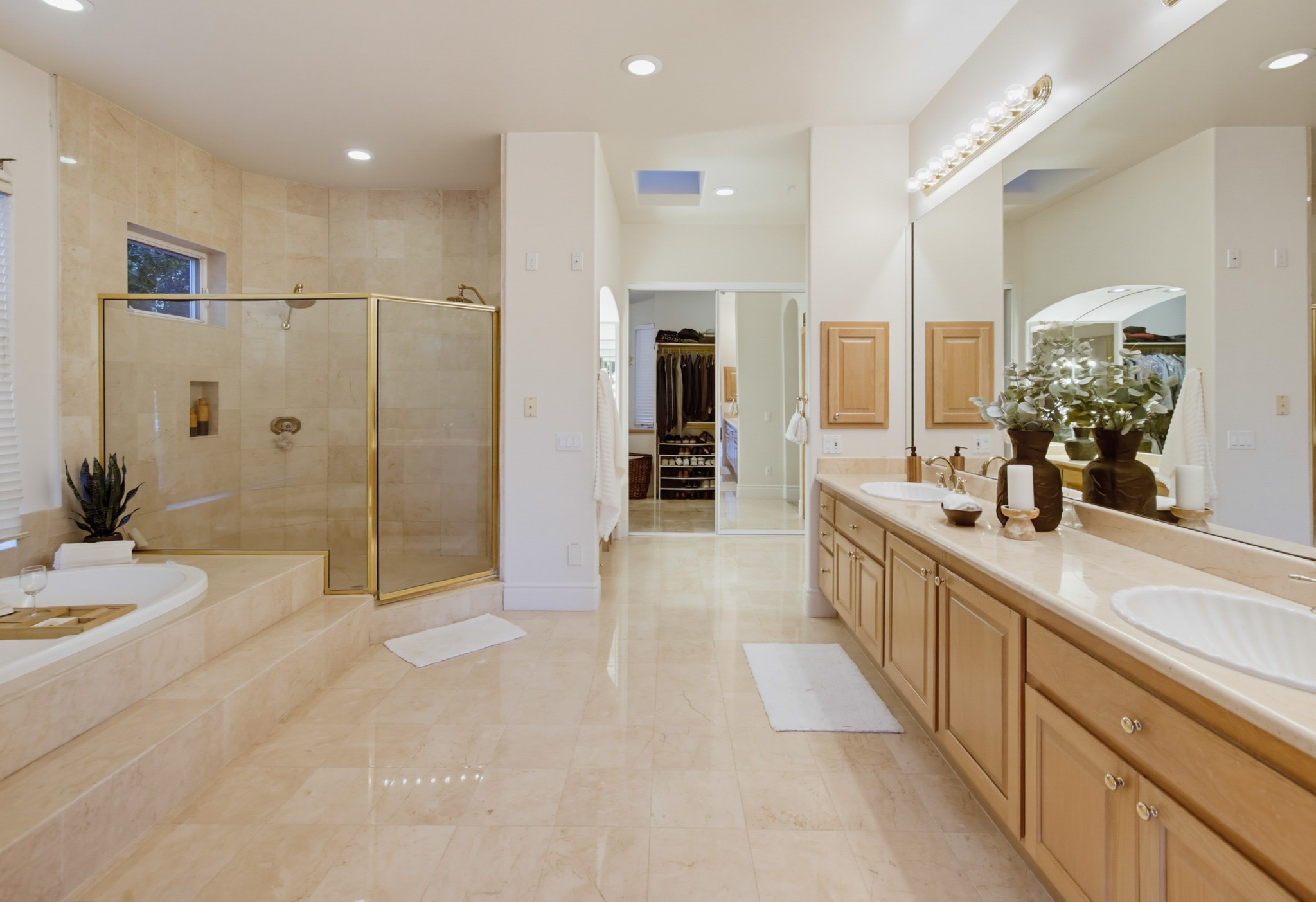 Virtual tour photo 66 of 151 for 14893 Huntington Gate Dr