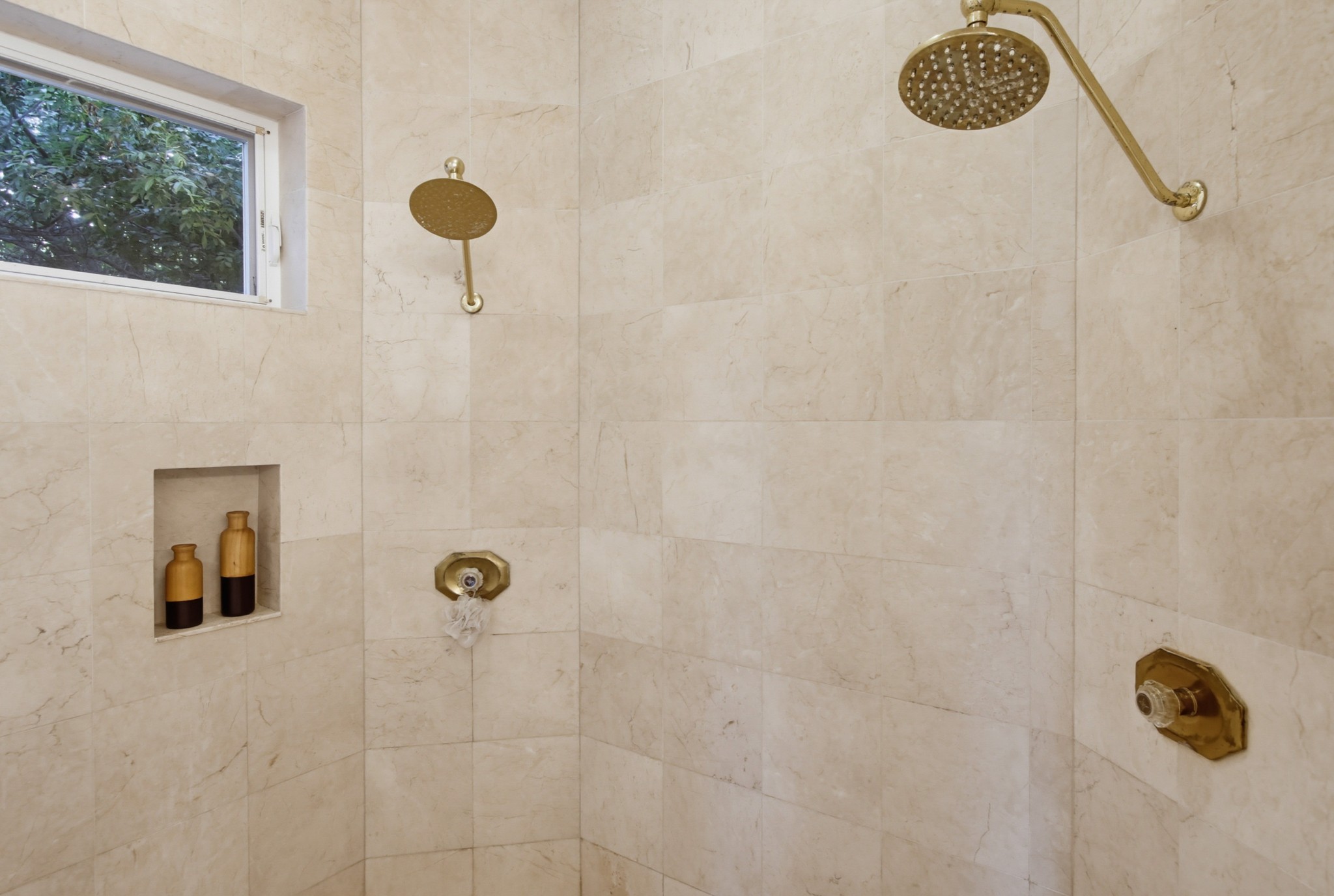 Virtual tour photo 69 of 151 for 14893 Huntington Gate Dr