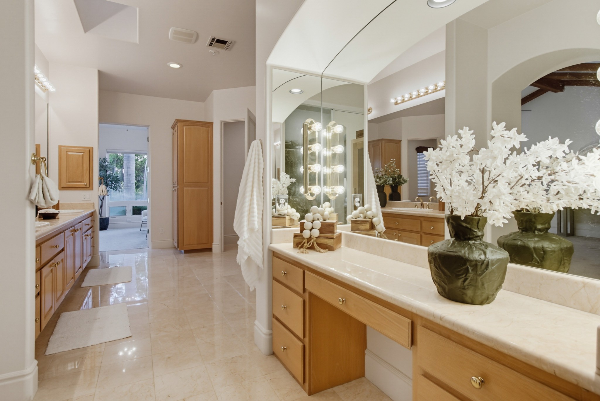 Virtual tour photo 72 of 151 for 14893 Huntington Gate Dr
