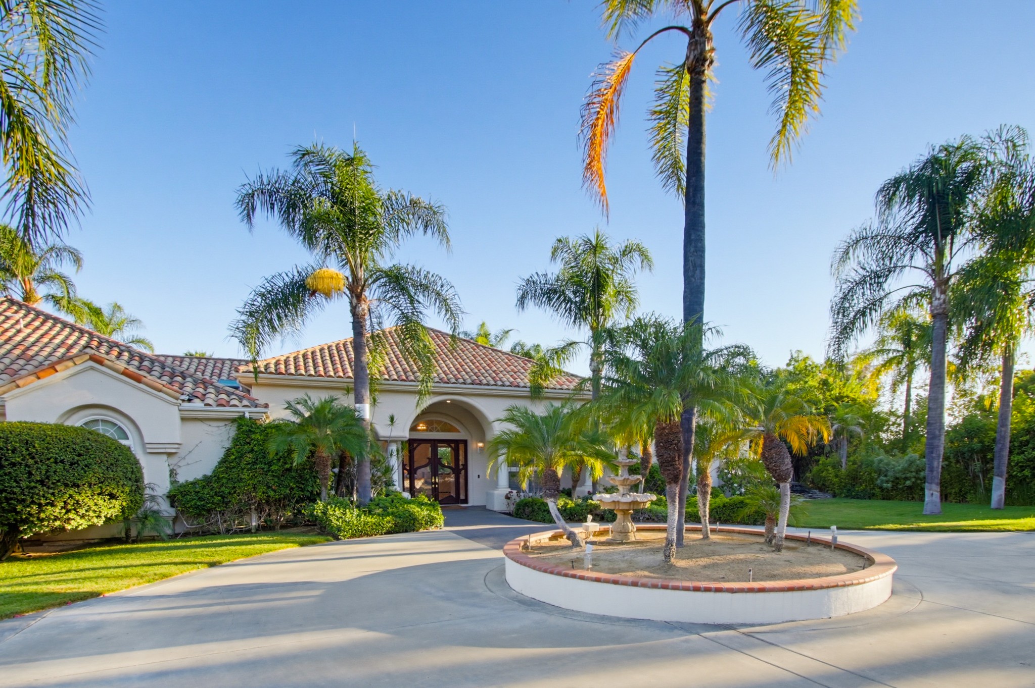 Virtual tour photo 92 of 151 for 14893 Huntington Gate Dr