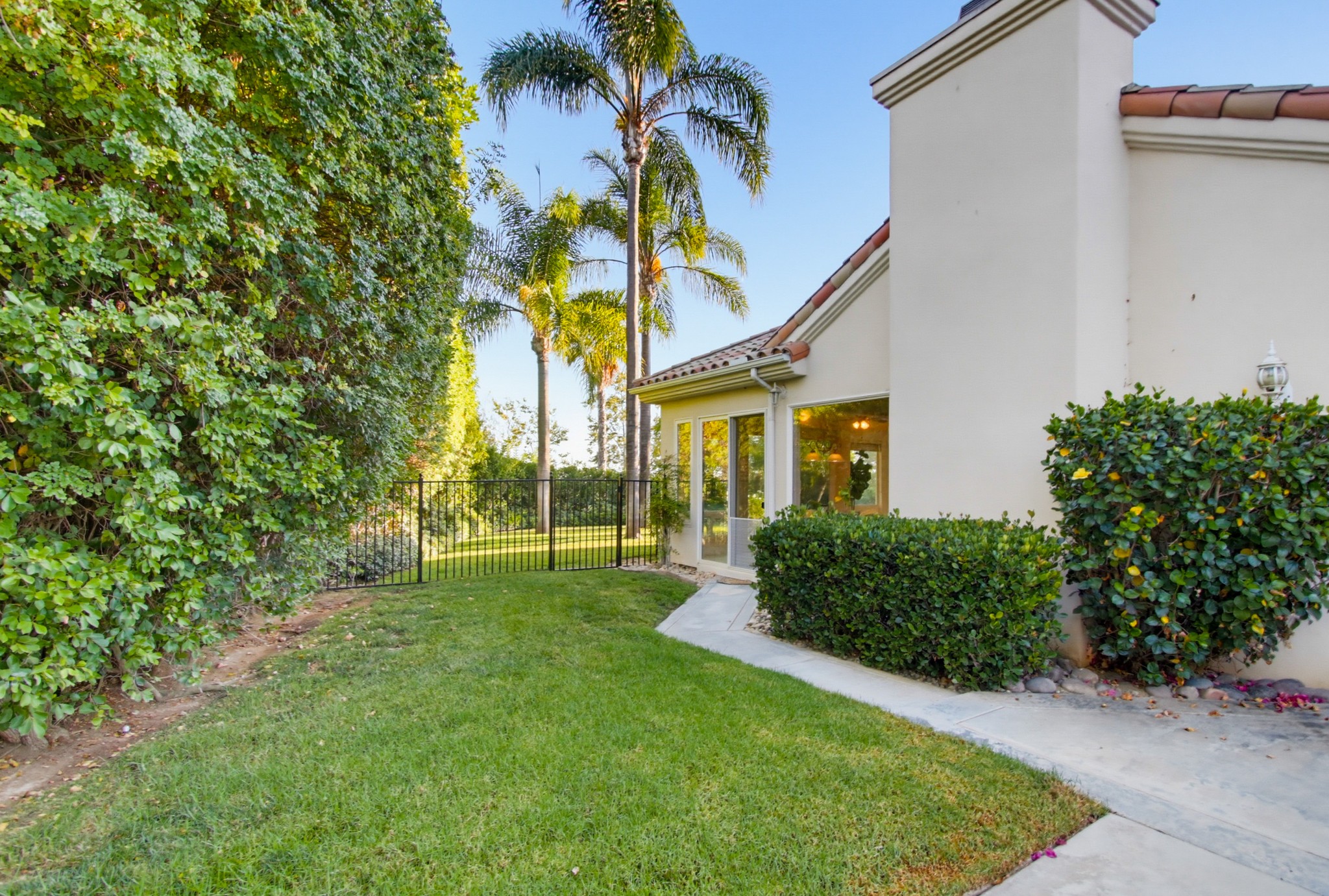 Virtual tour photo 98 of 151 for 14893 Huntington Gate Dr