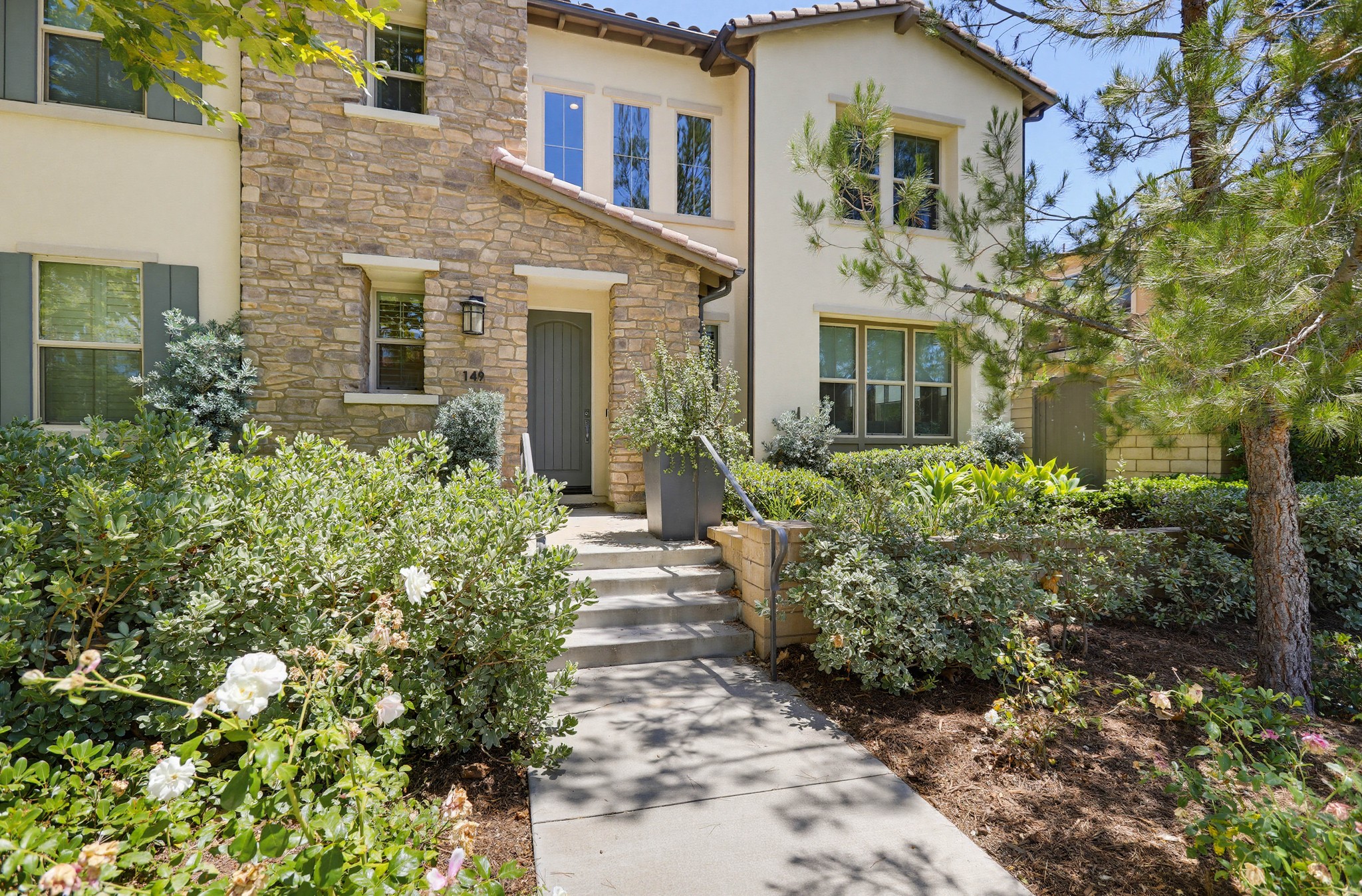 Virtual tour photo 5 of 77 for 149 Lavender