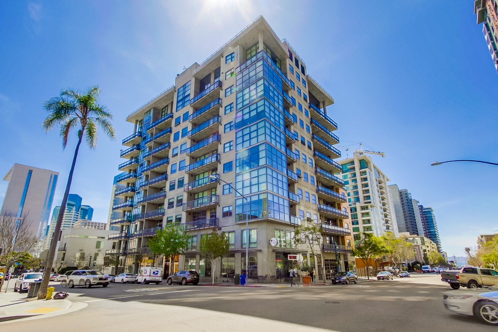 Virtual tour photo 3 of 43 for 1494 Union St #108