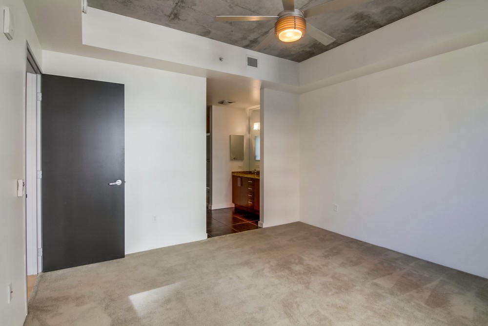 Virtual tour photo 33 of 44 for 1494 Union St #405