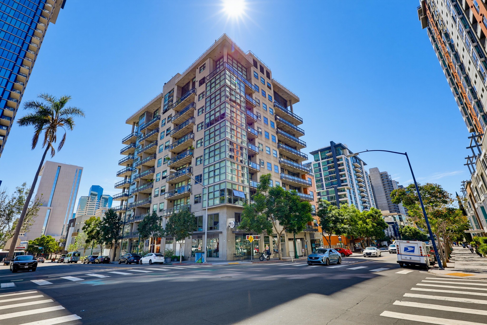 Virtual tour photo 1 of 62 for 1494 Union St