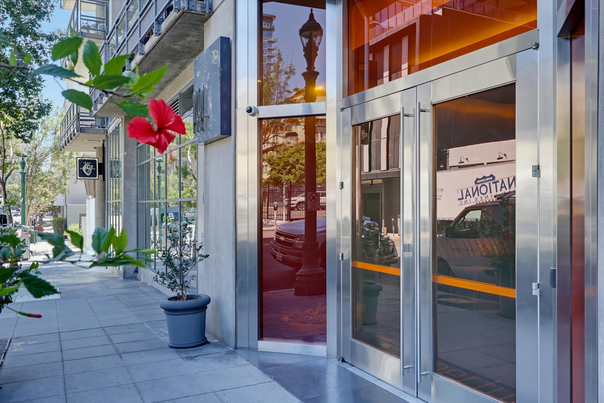 Virtual tour photo 4 of 62 for 1494 Union St