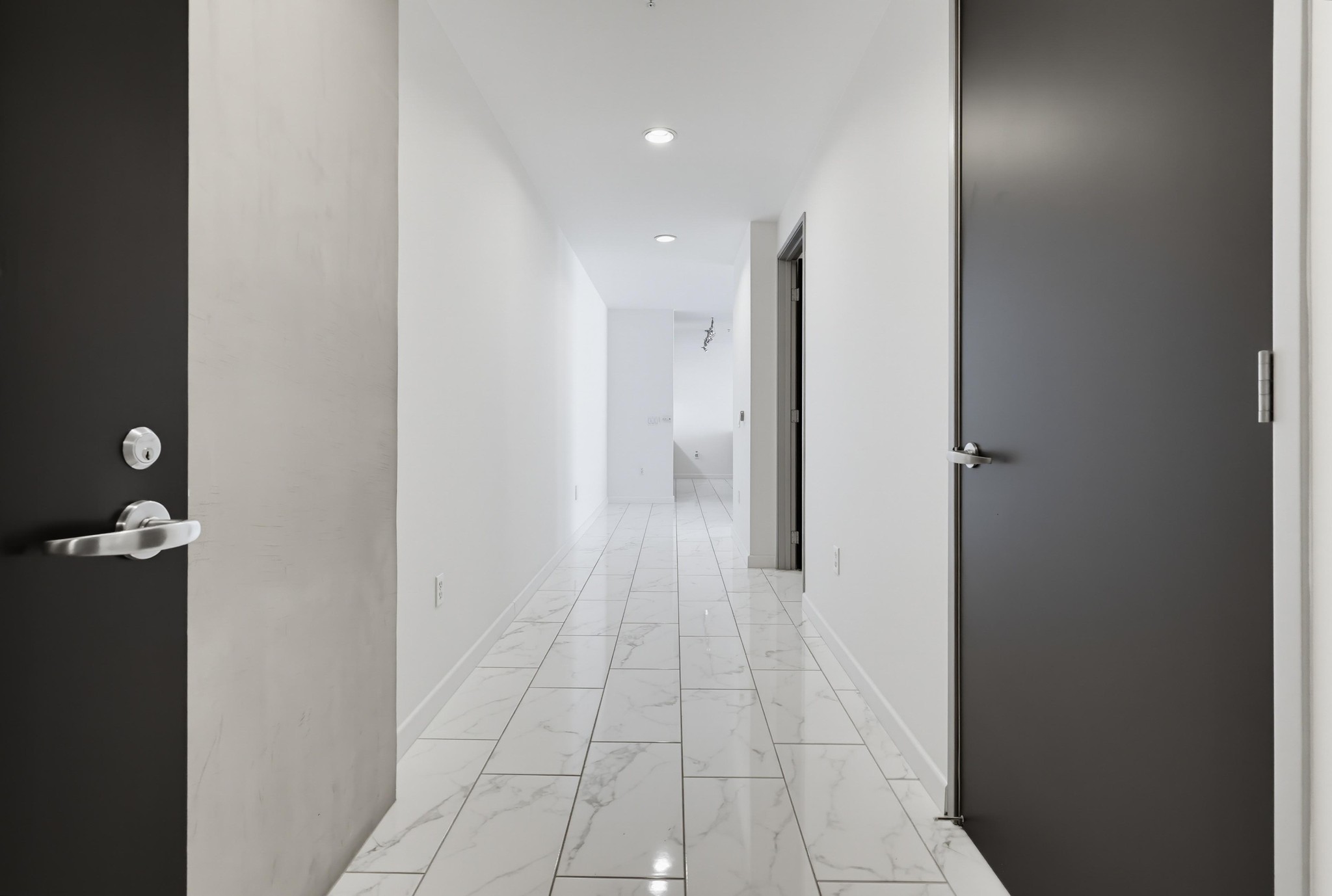 Virtual tour photo 8 of 62 for 1494 Union St