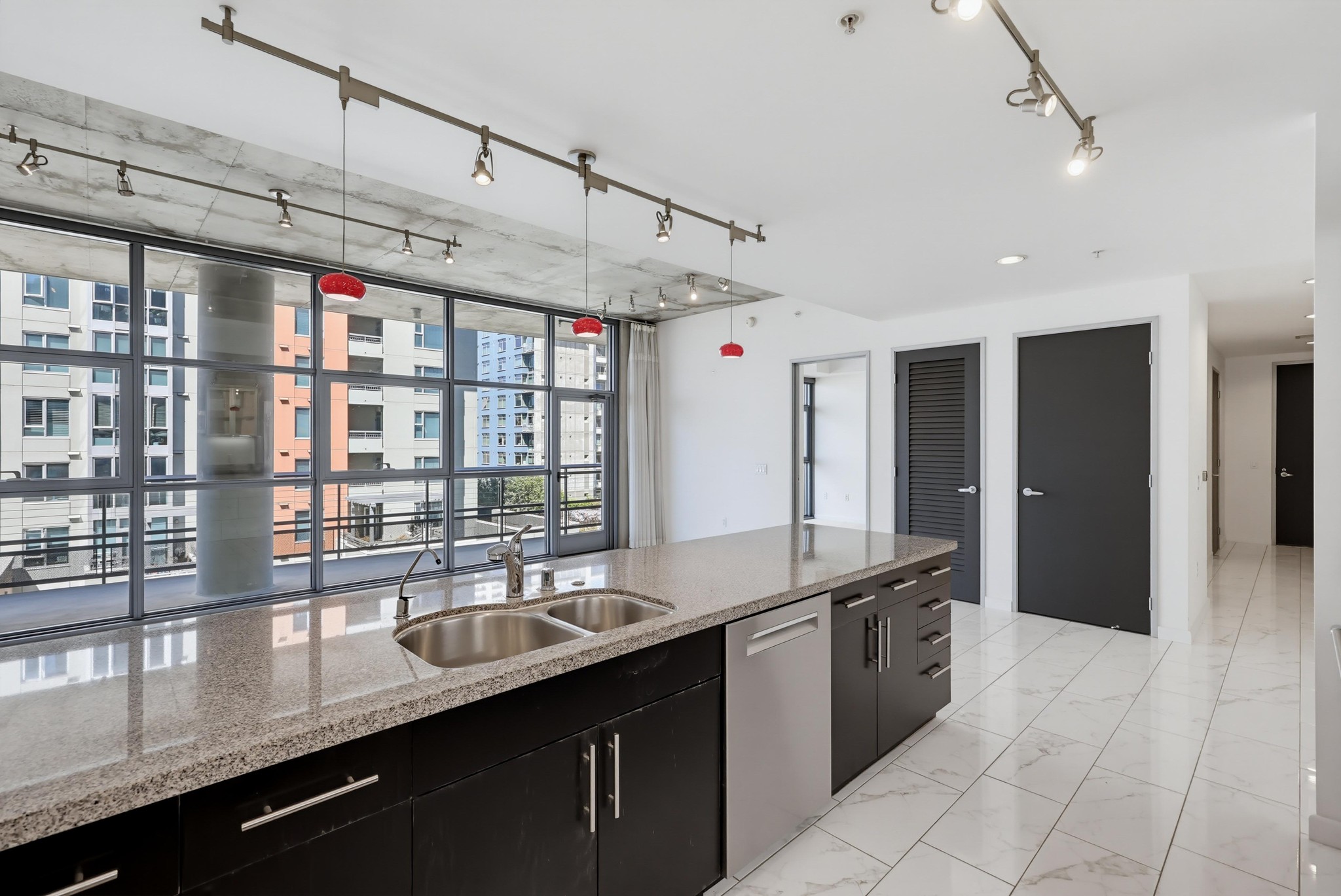 Virtual tour photo 12 of 62 for 1494 Union St