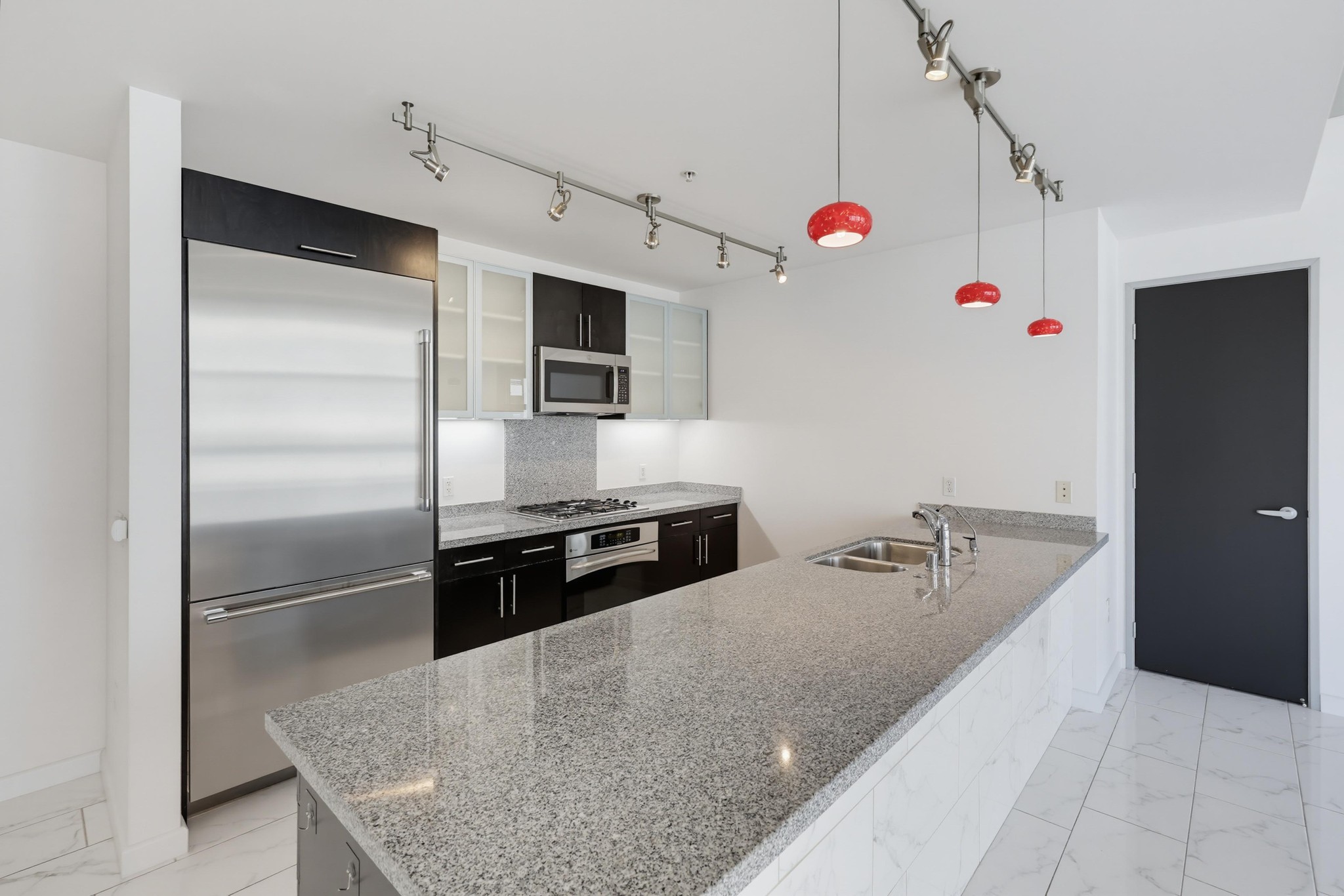Virtual tour photo 16 of 62 for 1494 Union St