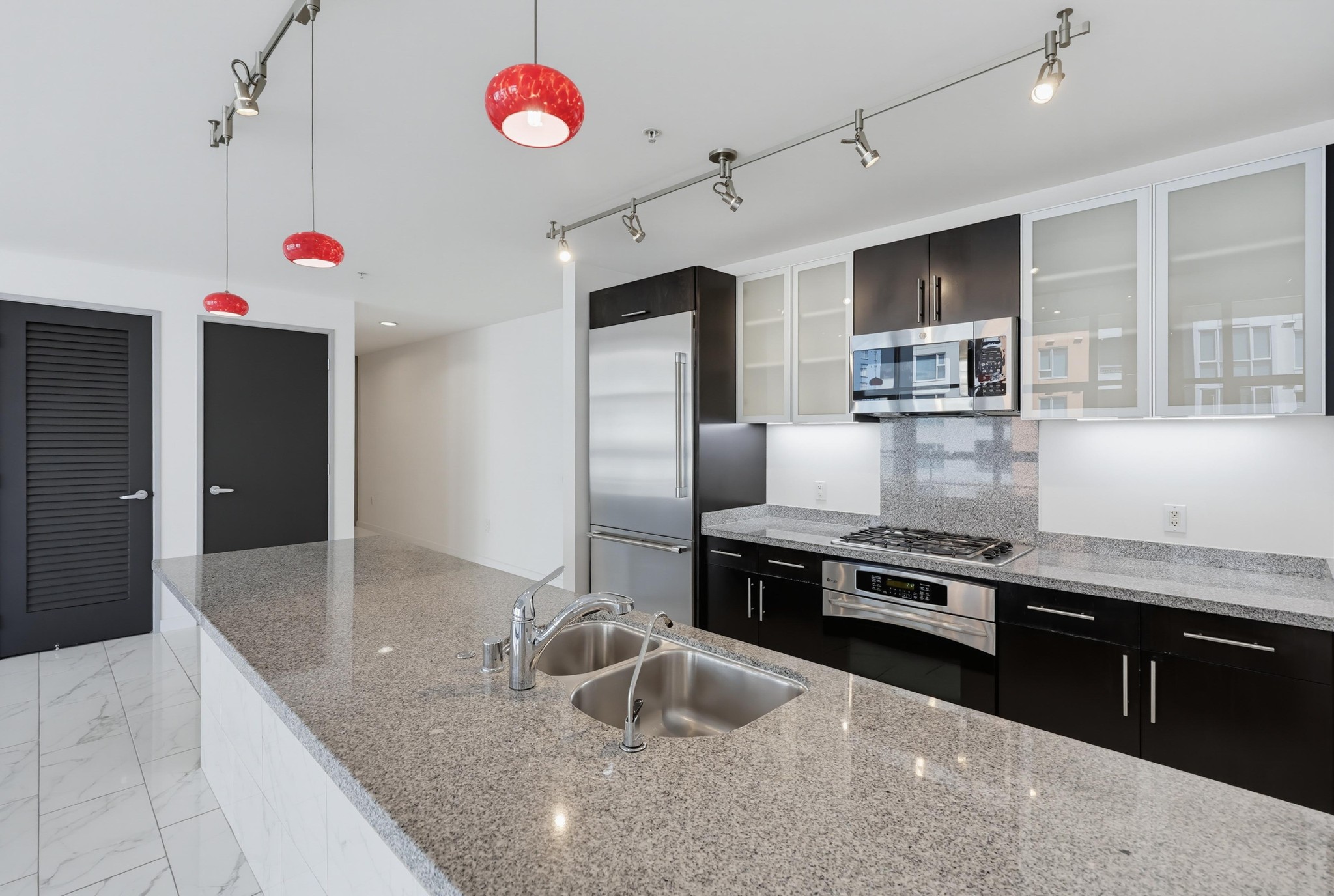 Virtual tour photo 17 of 62 for 1494 Union St