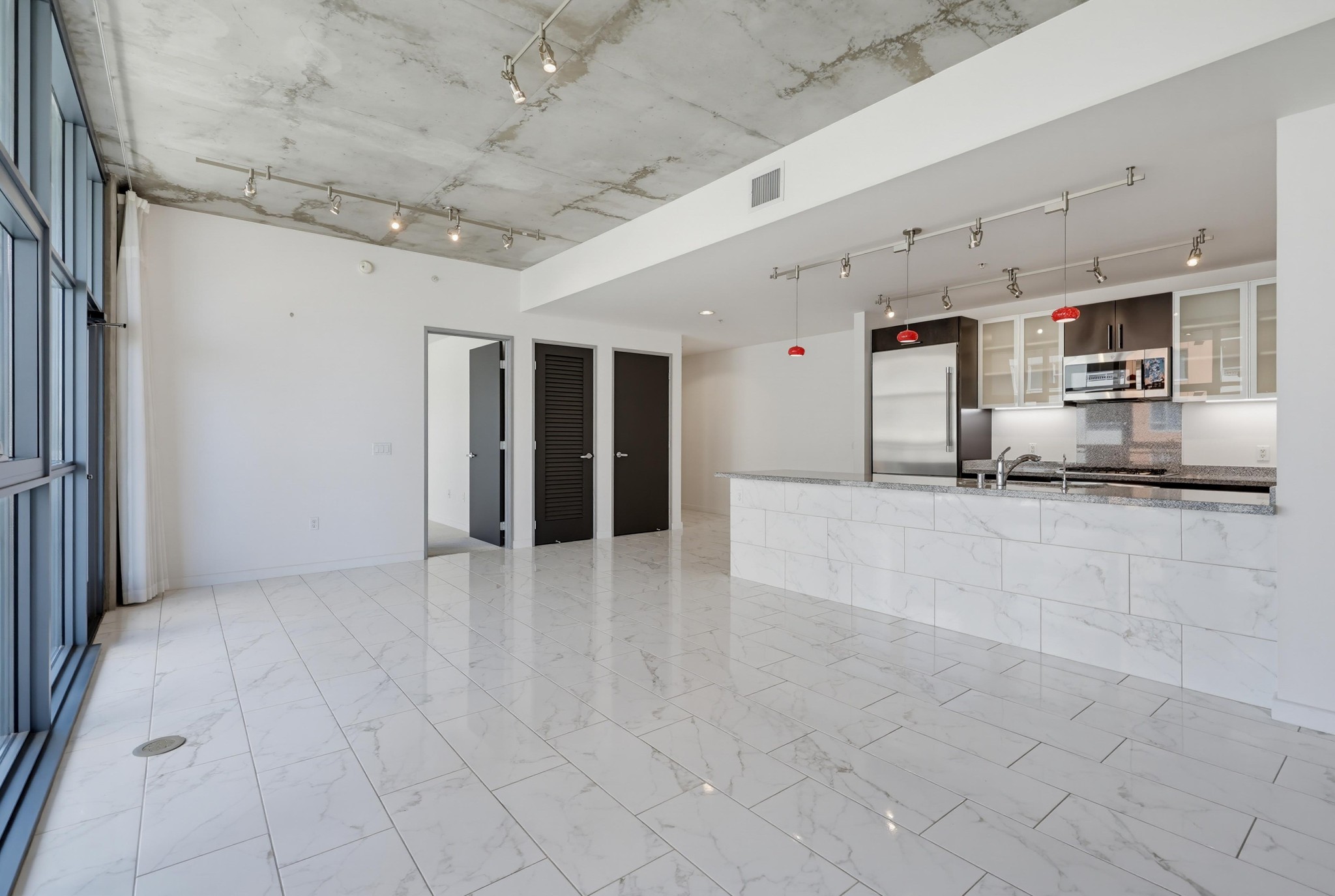 Virtual tour photo 20 of 62 for 1494 Union St