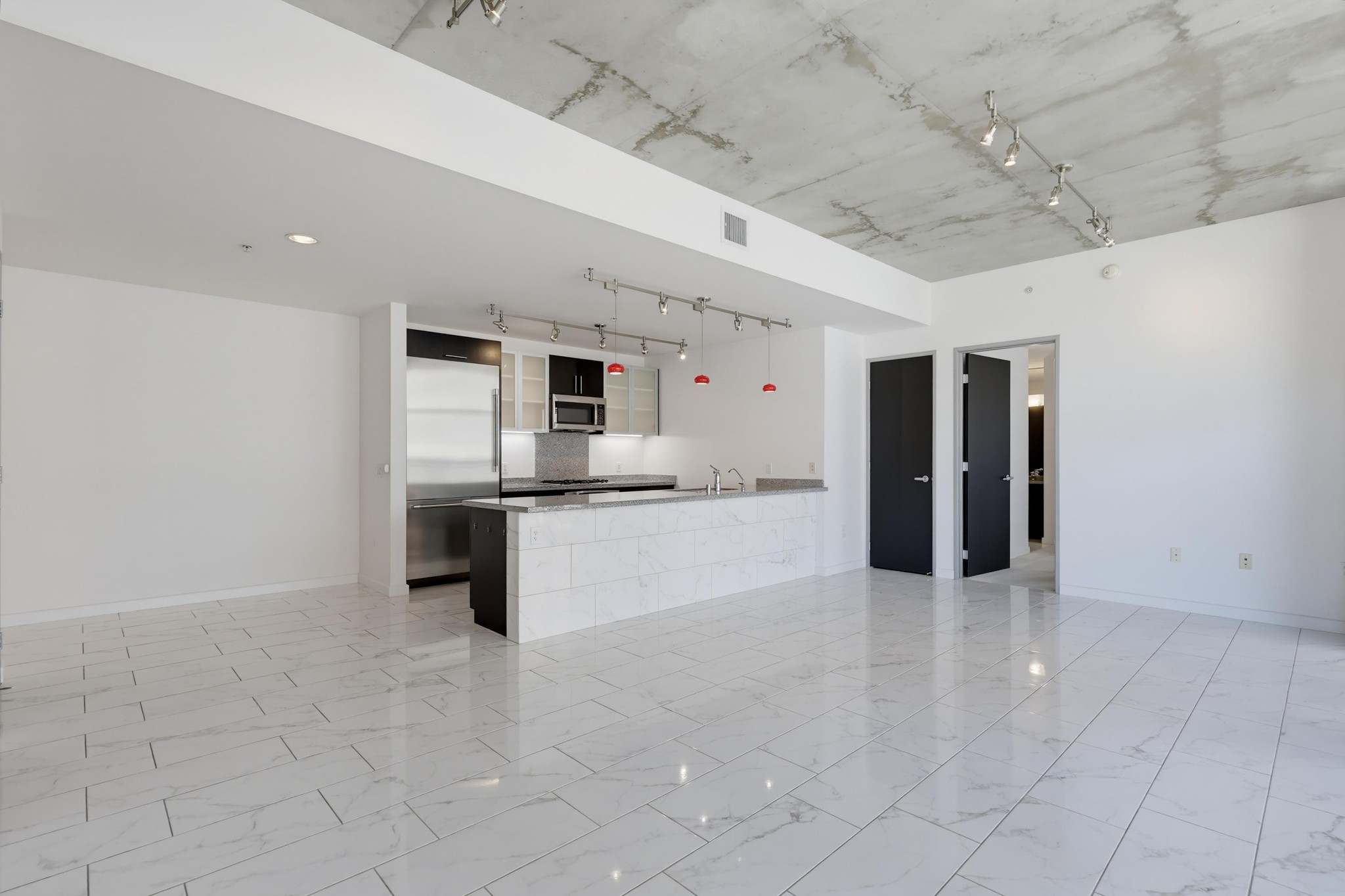 Virtual tour photo 21 of 62 for 1494 Union St