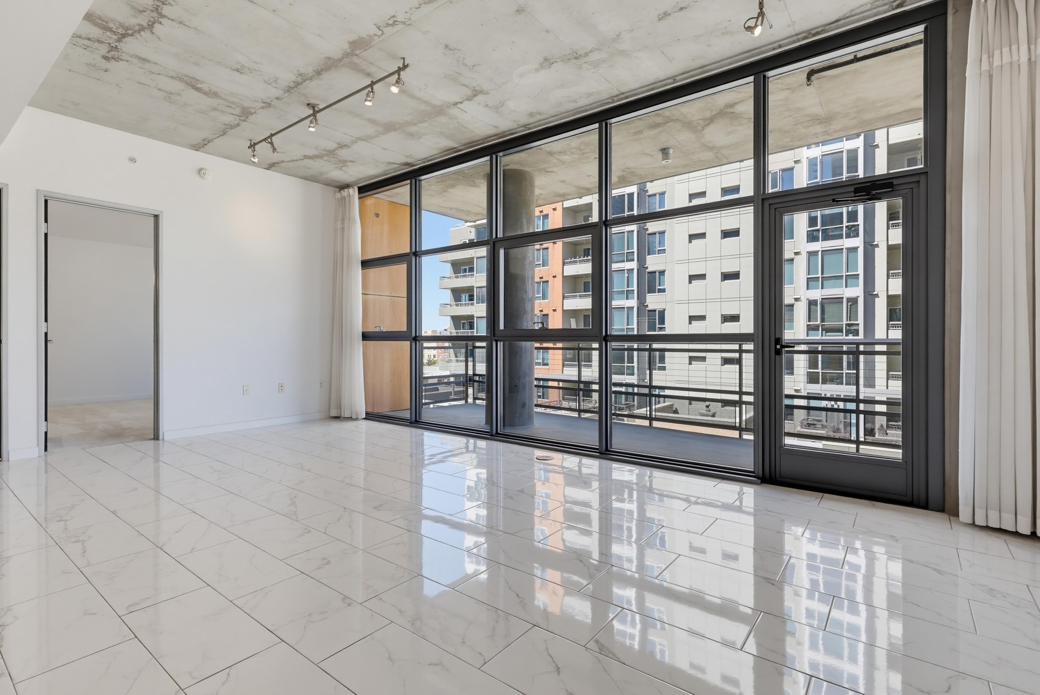 Virtual tour photo 22 of 62 for 1494 Union St